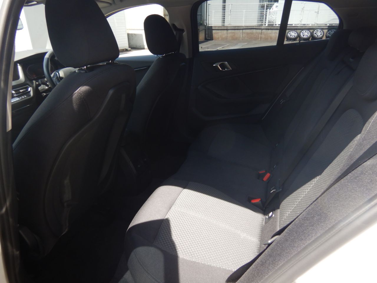 118i RHD