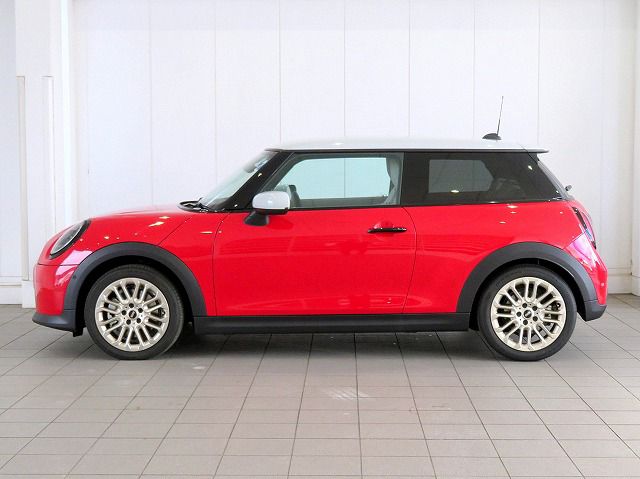 F66 MINI Cooper C 3Dr