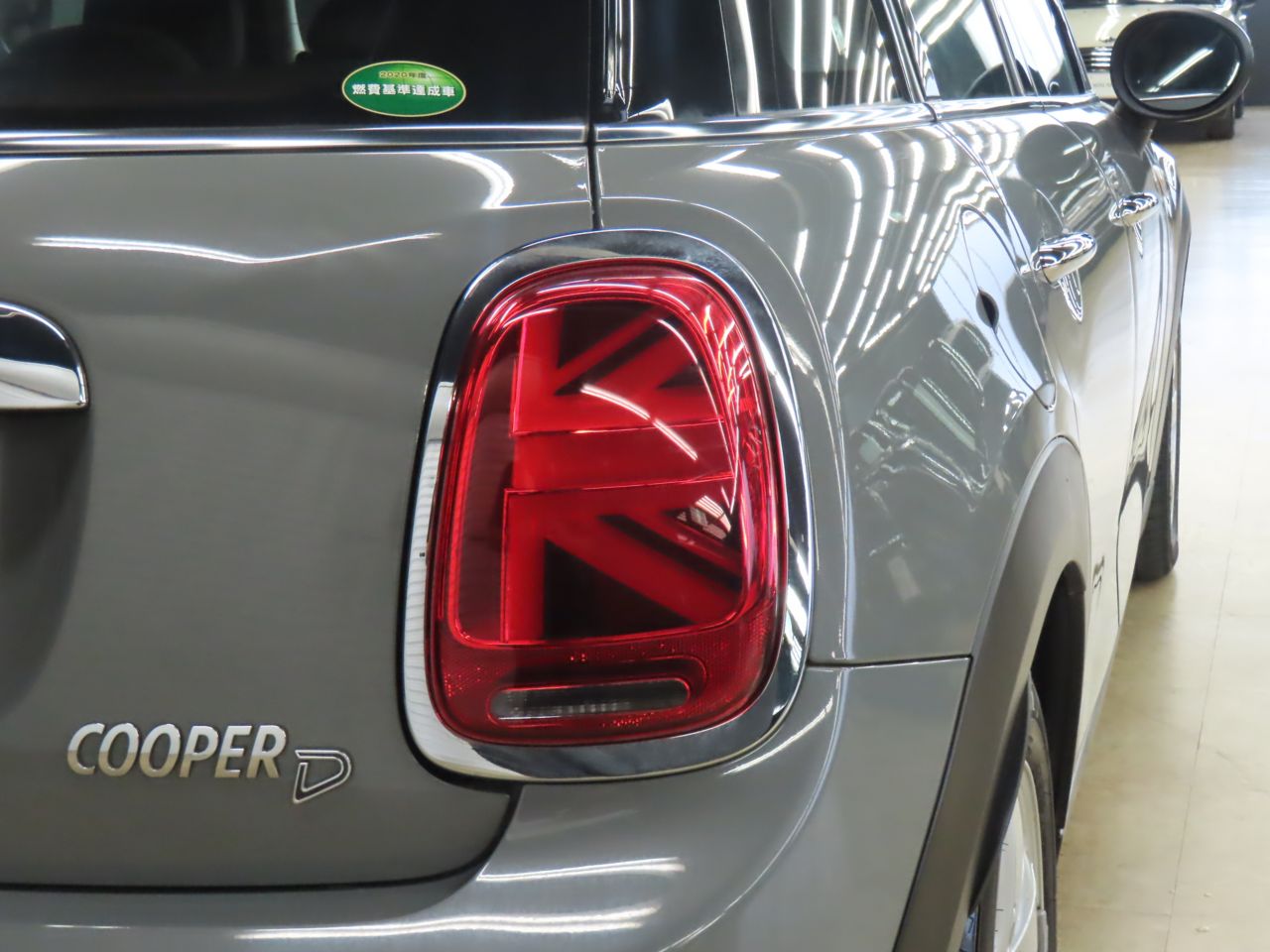 F55 COOPER D (AT)