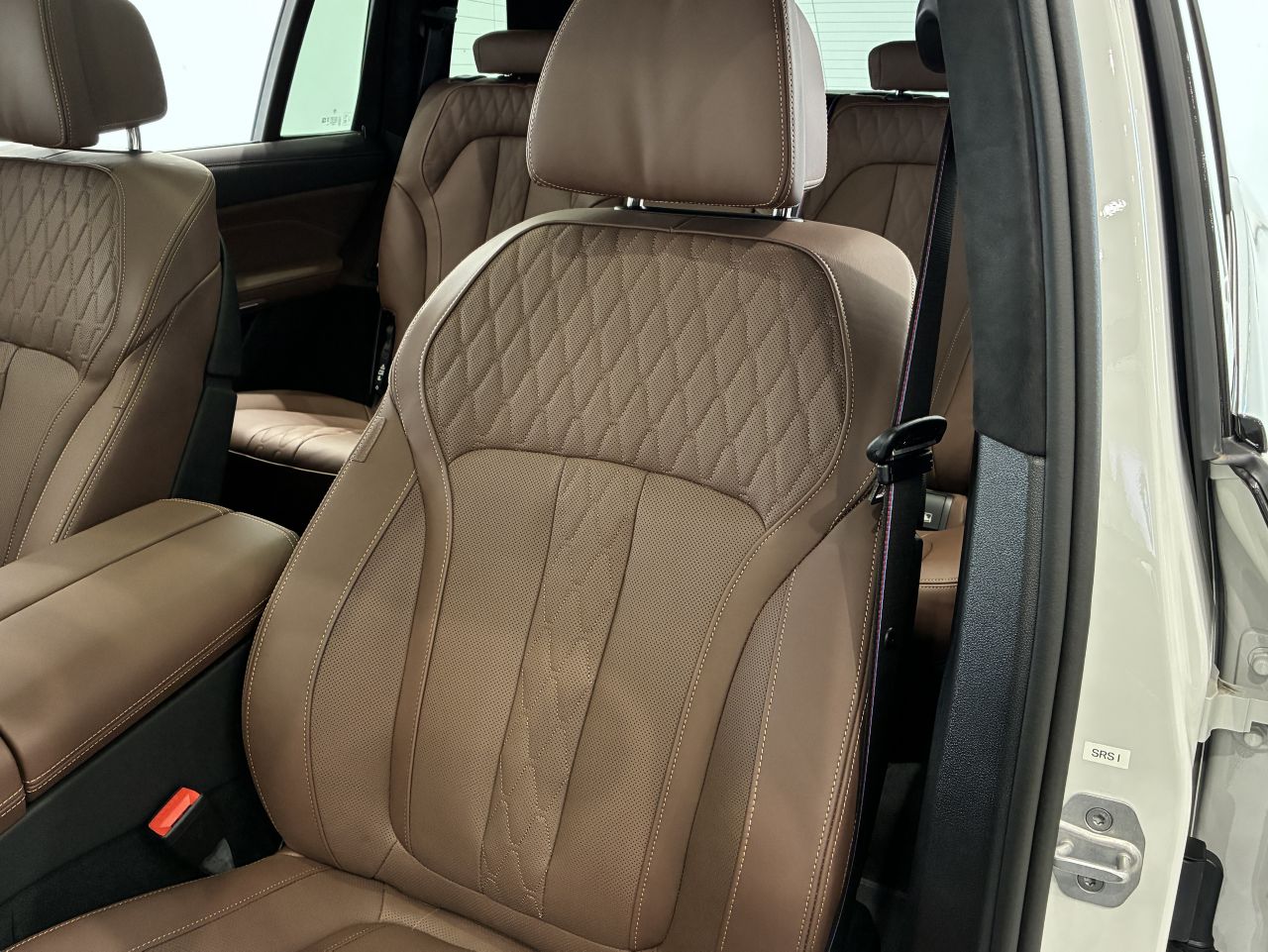 X7 xDrive40d RHD US