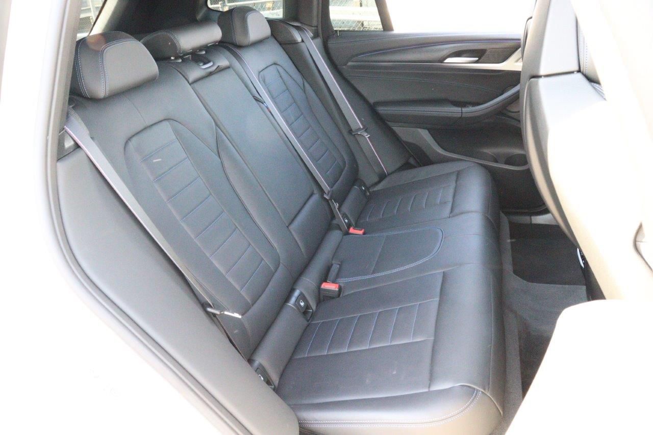 G01 X3 M40d RHD LCI ZA