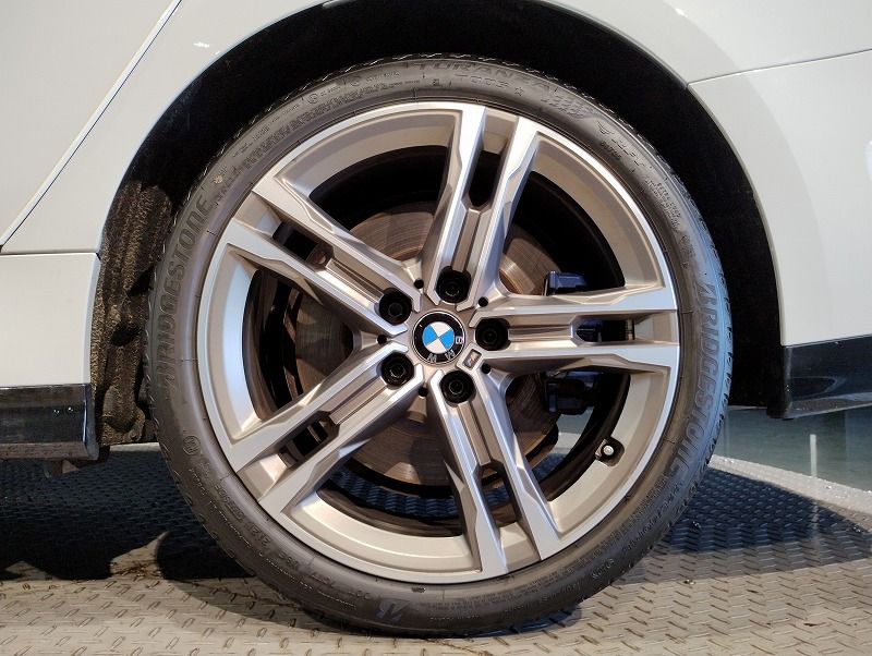 F4* **35i xDrive **** ***** B48 2.0i