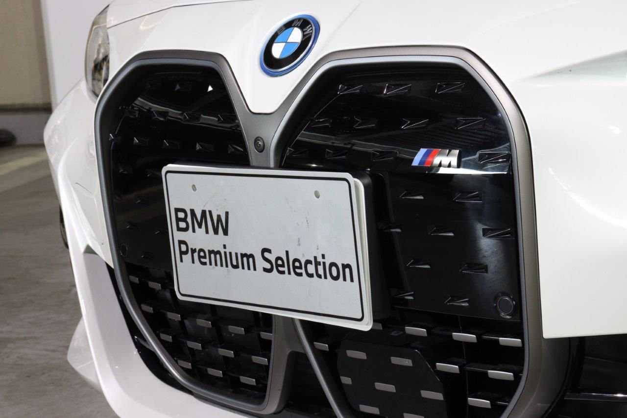 G26 i4 M50 RHD