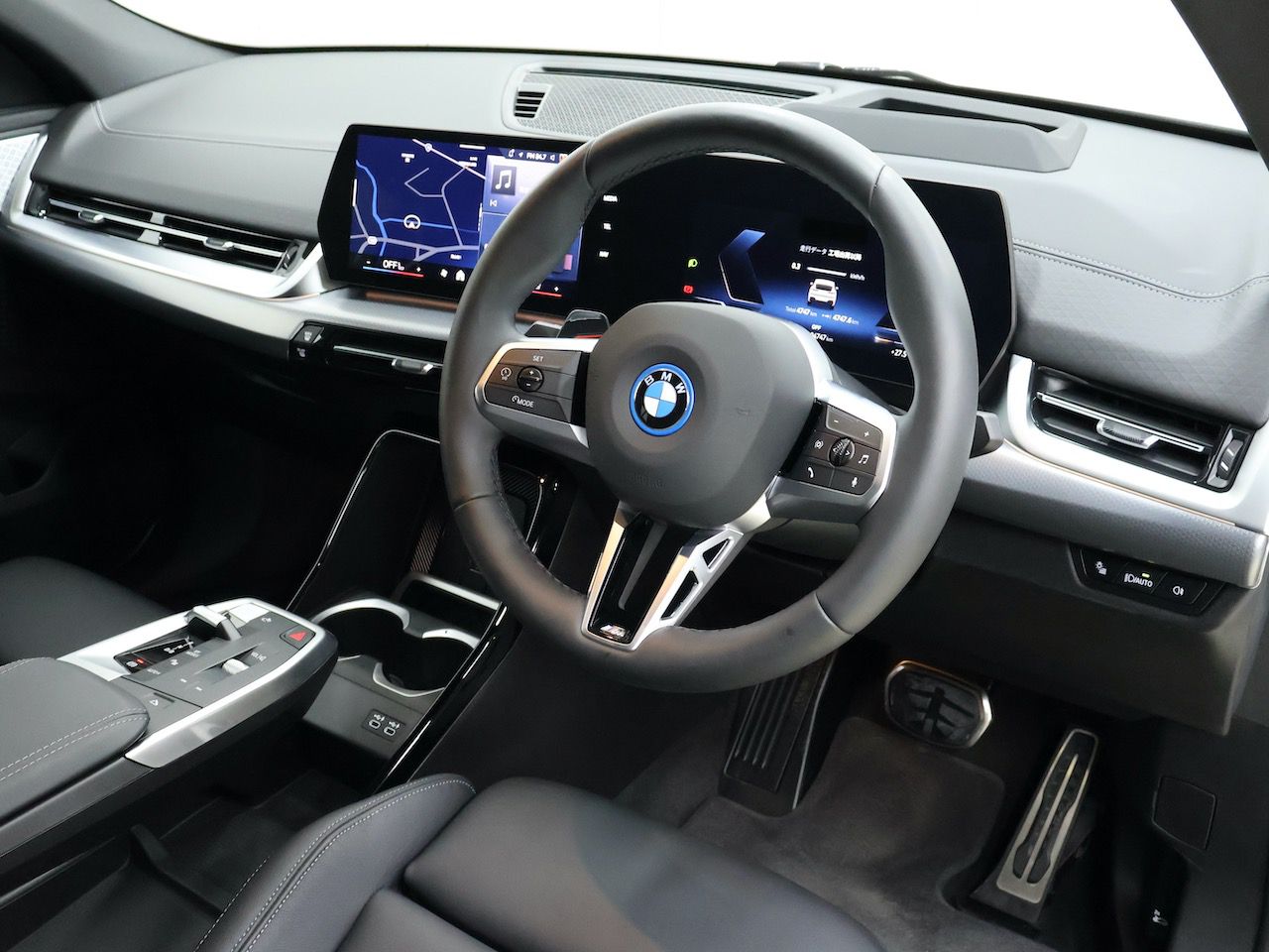 iX2 xDrive30 MSP