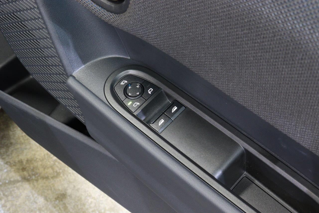 F66 MINI Cooper C 3Dr