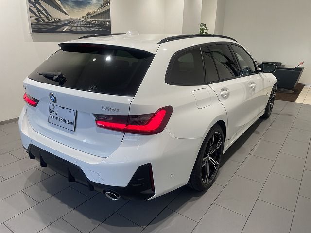 318i Touring RHD