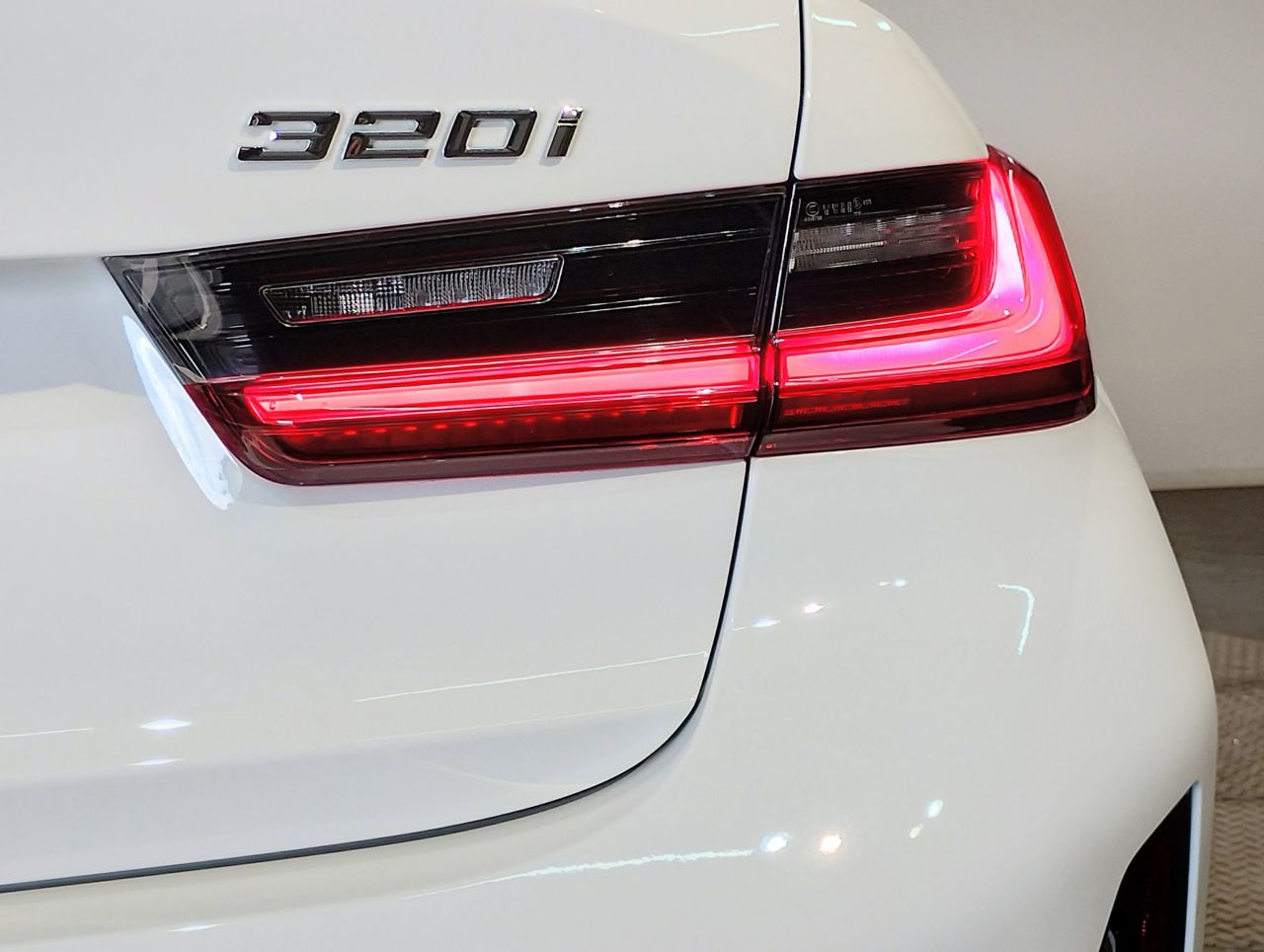 G20 320i Saloon LCI RHD MX