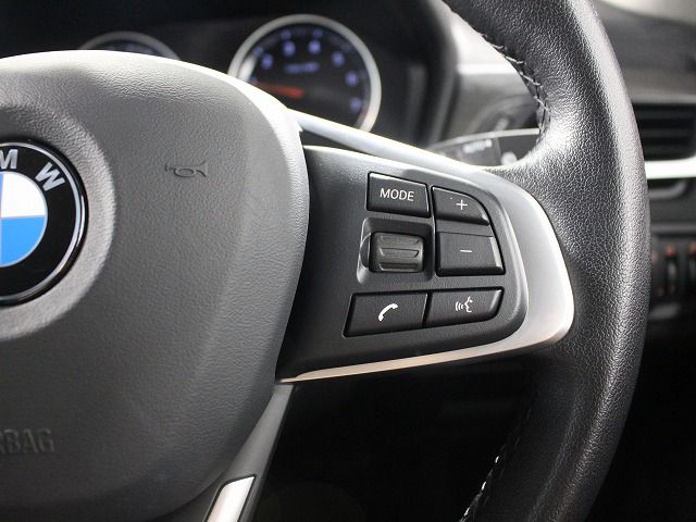 X1 sDrive18i RHD