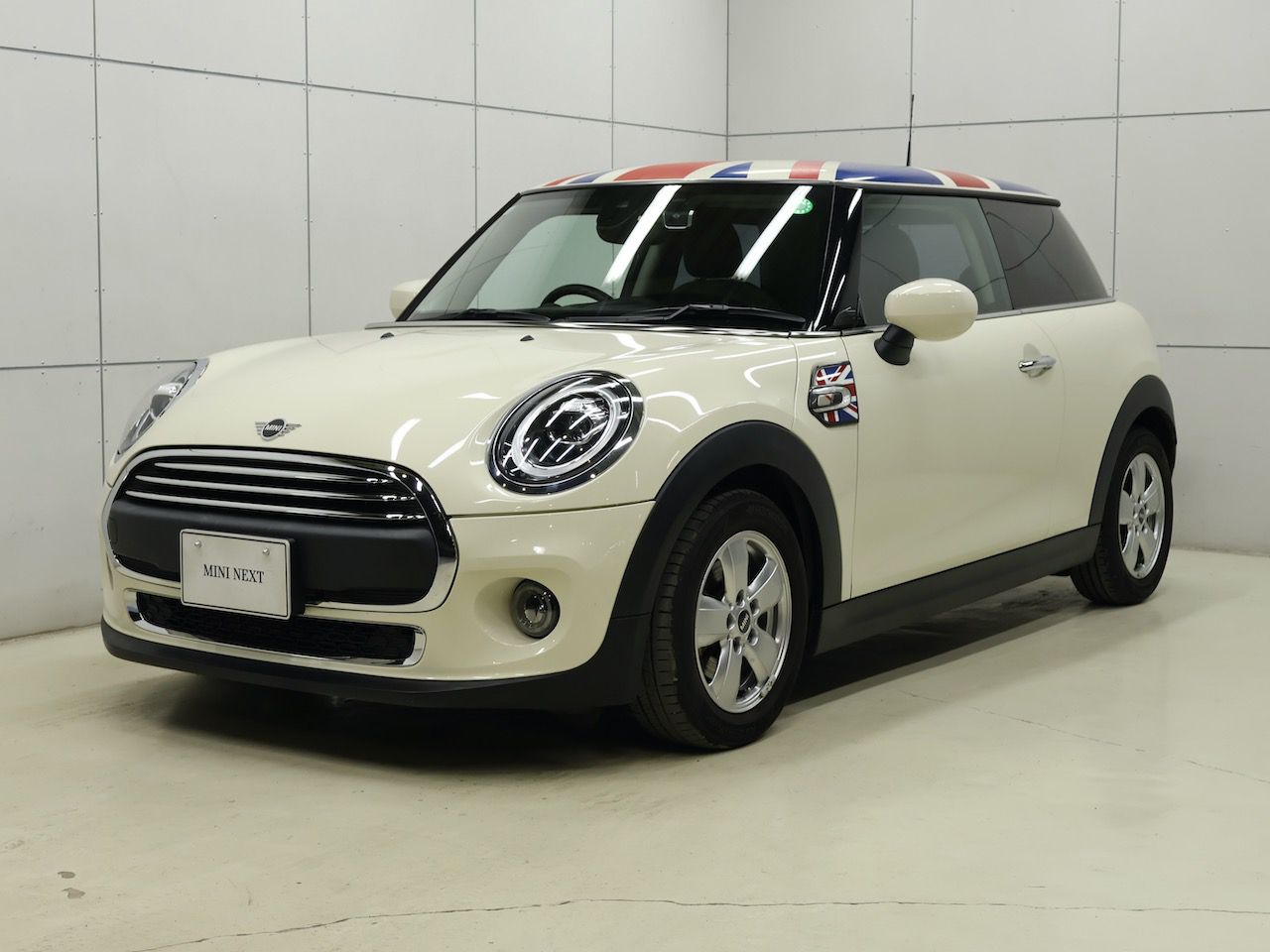 MINI ONE 3 DOOR VICTORIA.