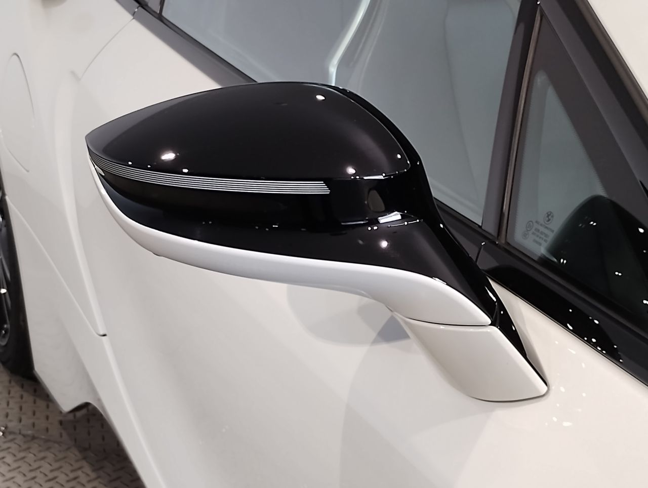 I12 i8 Coupe LCI B38 1.5i