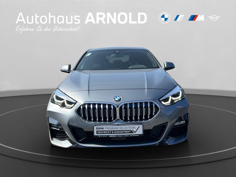 BMW 218