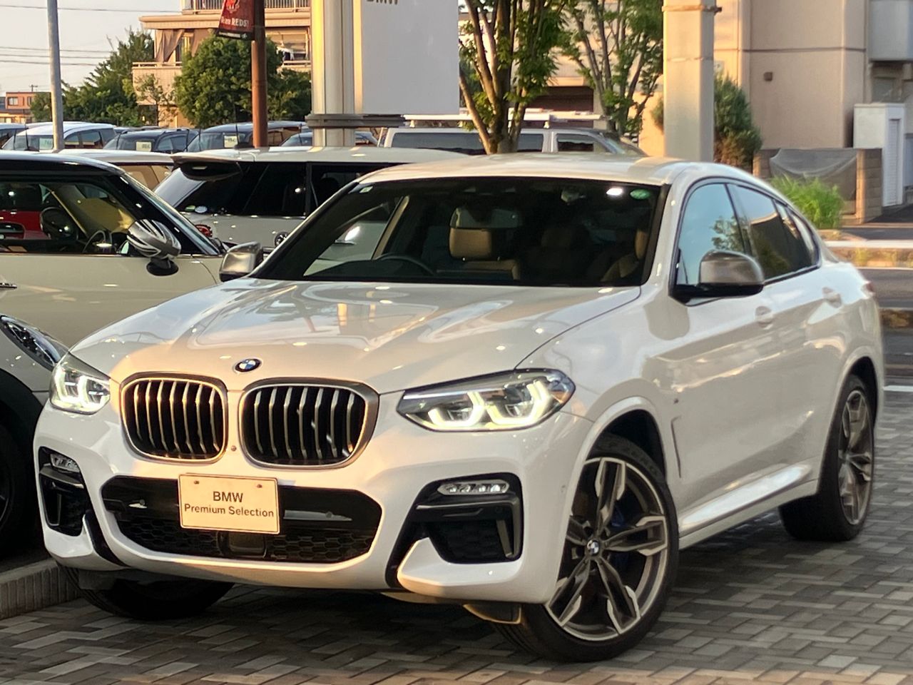 X4 M40i