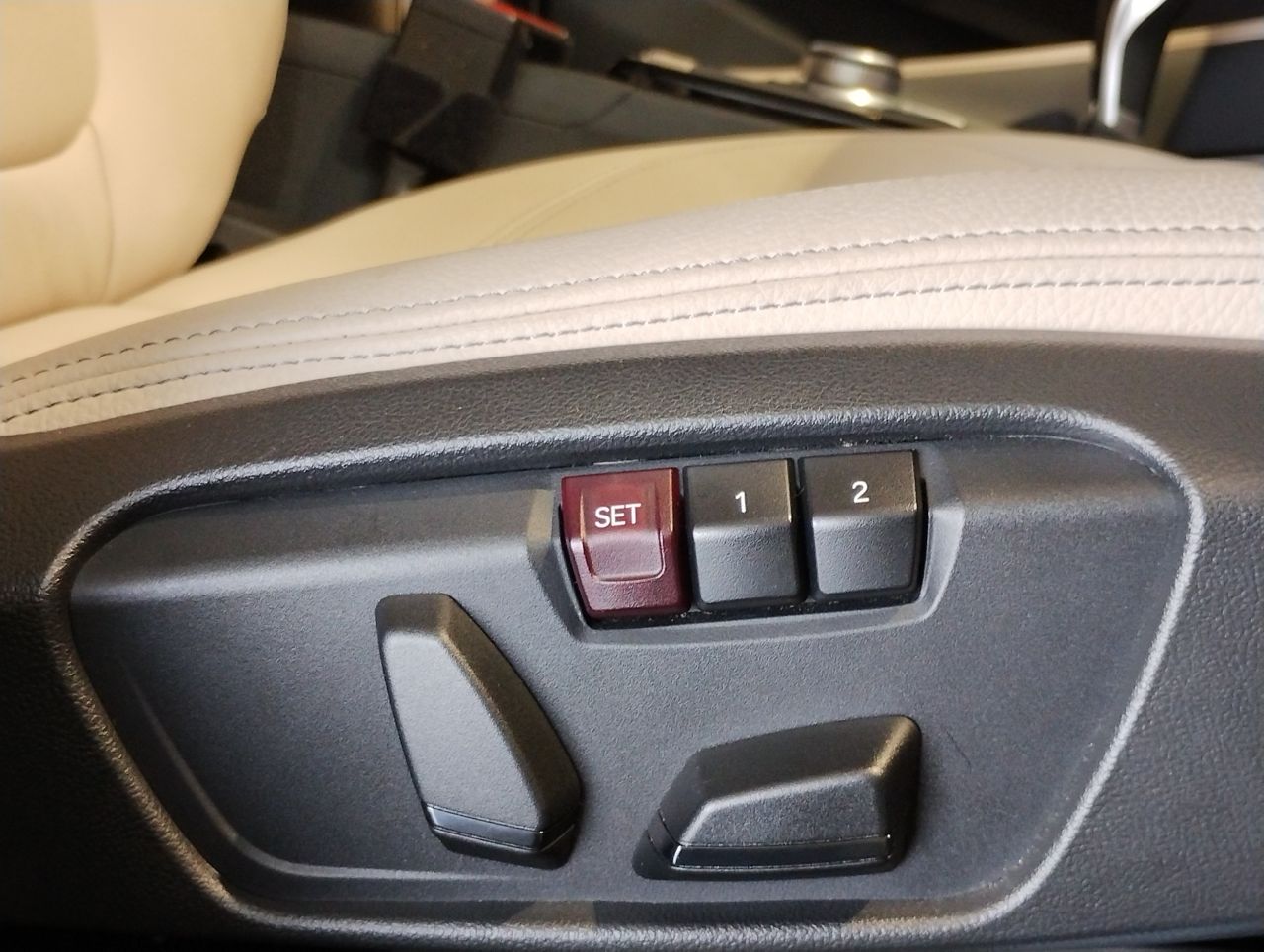F48 X1 xDrive18d B47 2.0d LCI