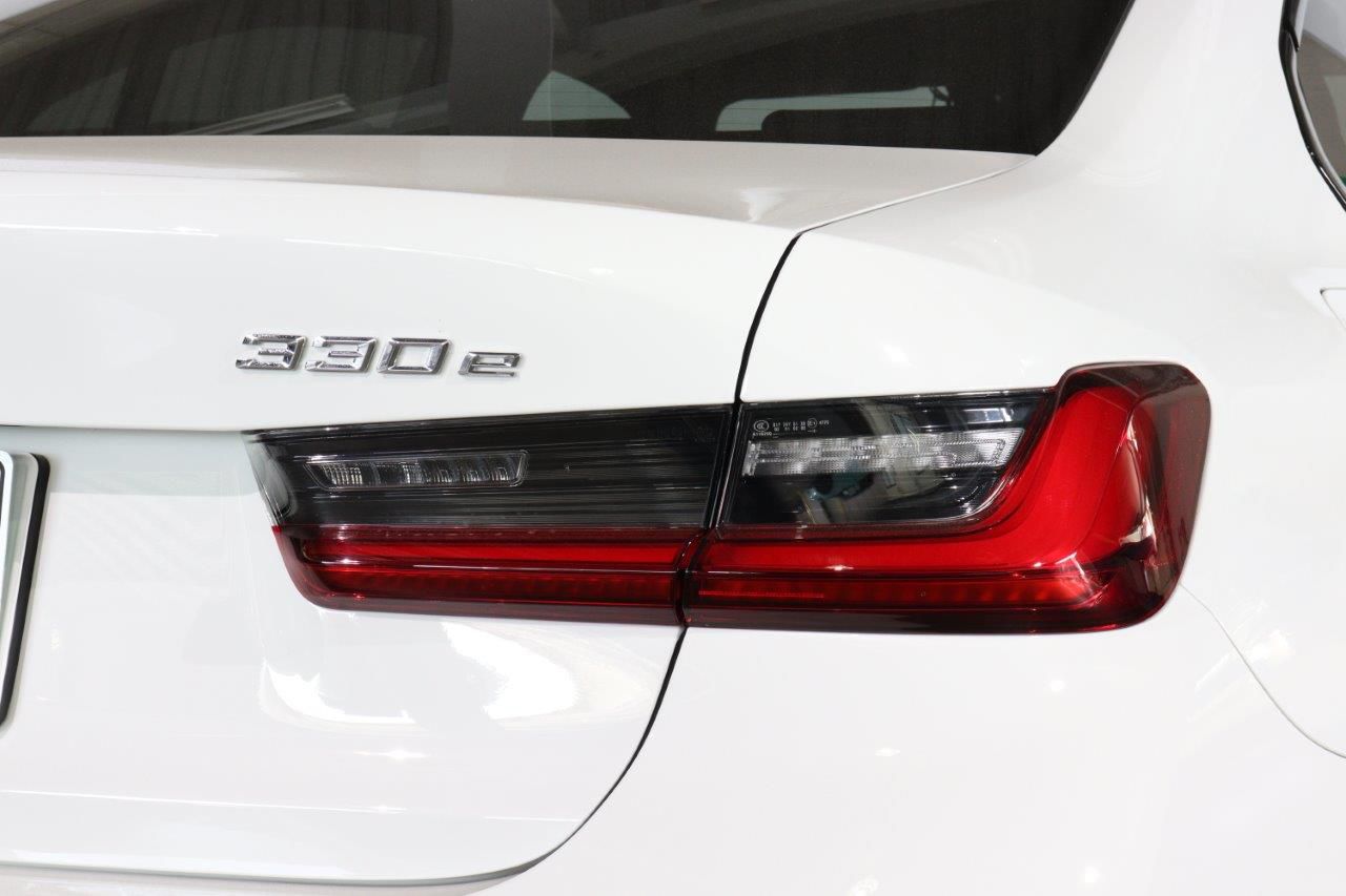 G20 330e Saloon LCI RHD MX