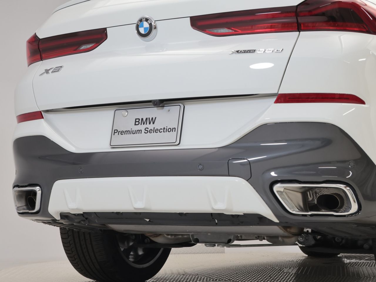 X6 xDrive30d M Sport RHD