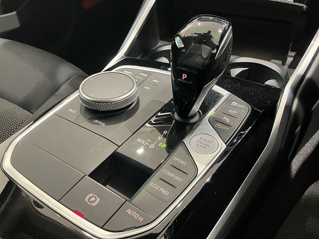 G21 320d xDrive Touring RHD