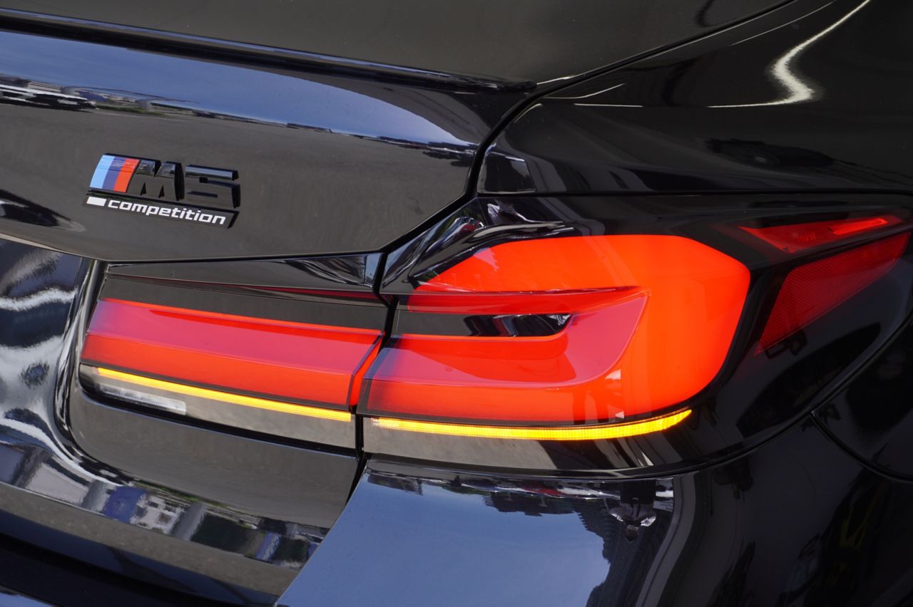 M5 Sedan RHD