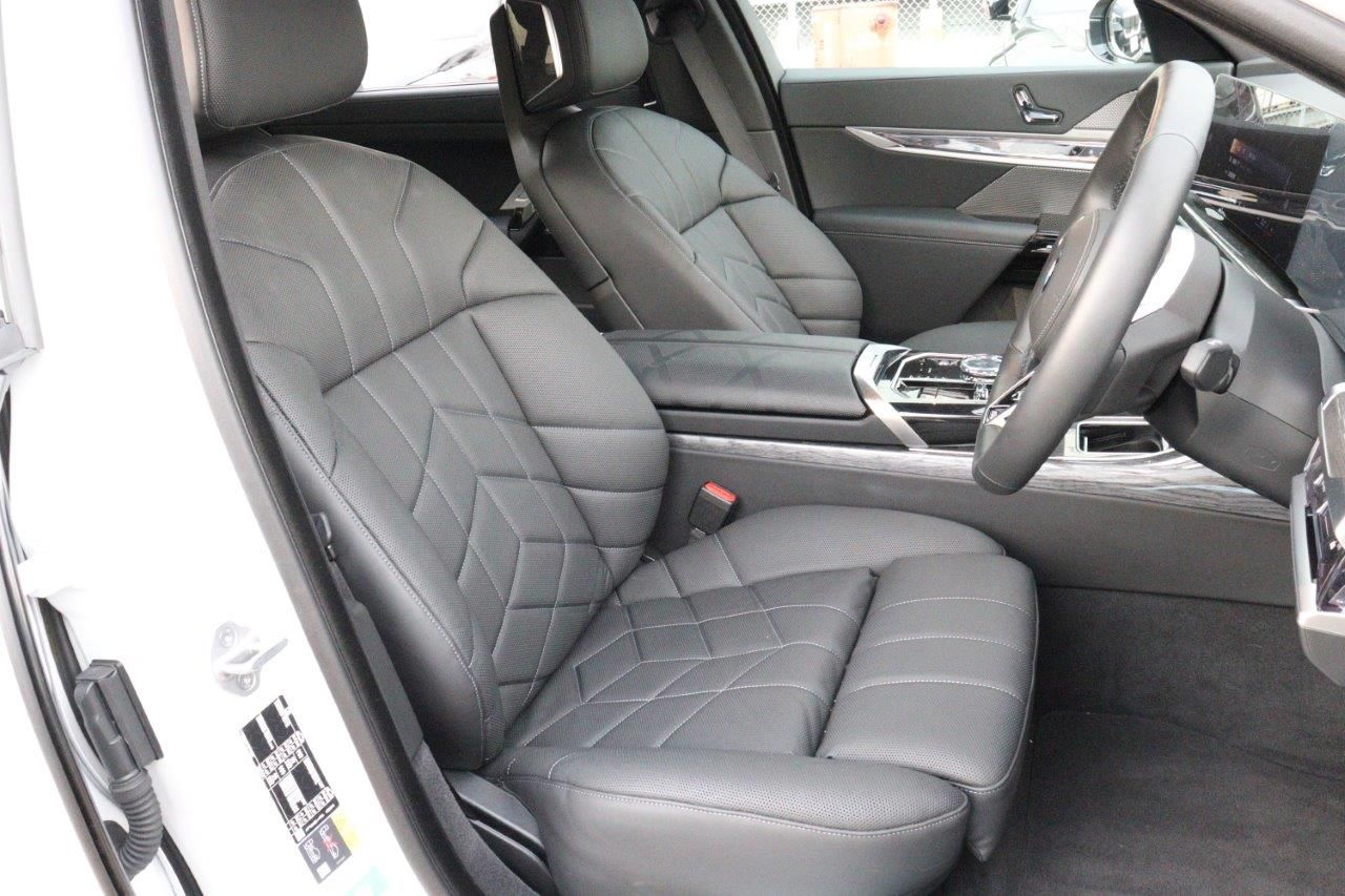 BMW i7 eDrive50 Sedan RHD