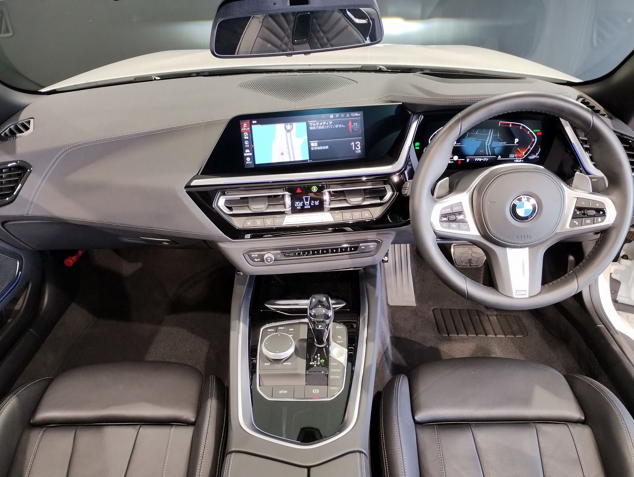 G29 z4 sDrive20i RHD