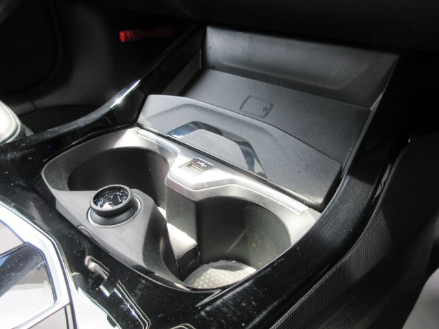 F40 118d Sports Hatch 5-door B47 2.0d