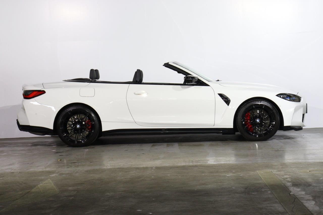 G83 M4 Competition M xDrive Competition RHD