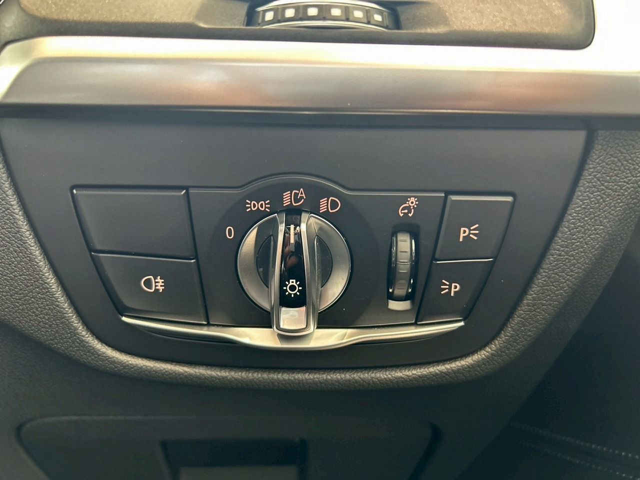 G01 X3 xDrive20d RHD ZA LCI