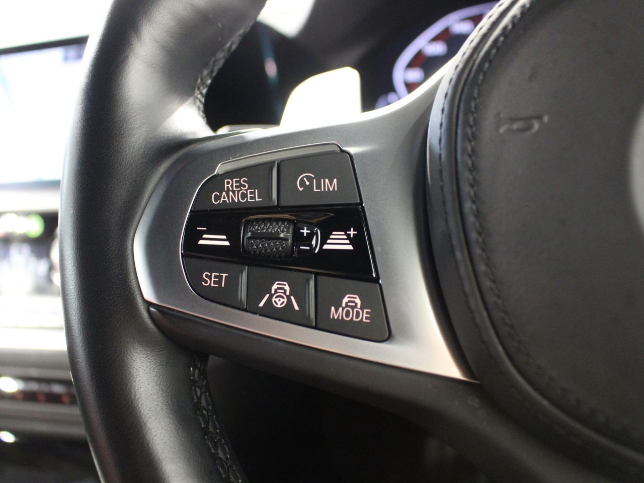 G23 M440i xDrive Convertible RHD