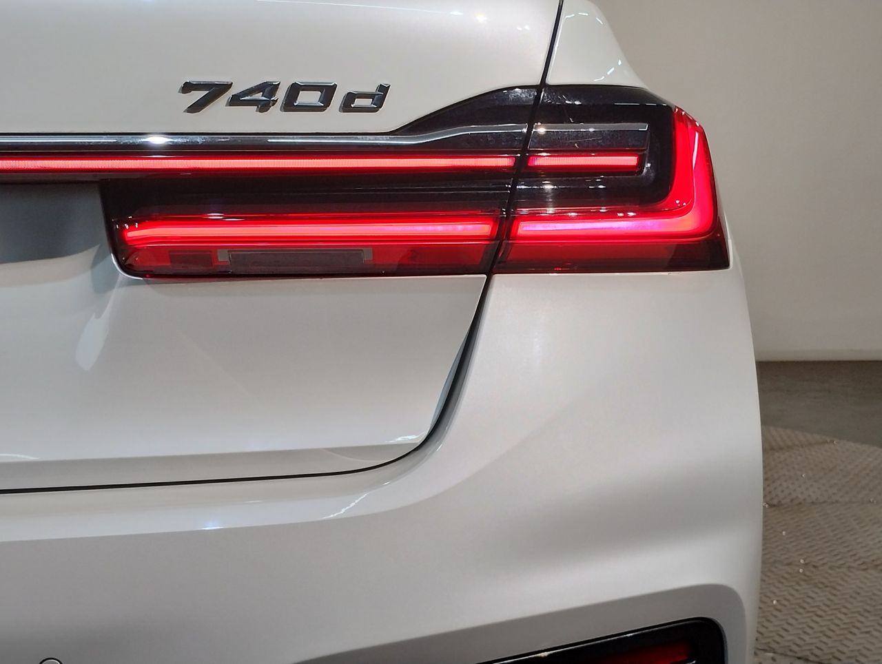 G11 740d xDrive Saloon RHD