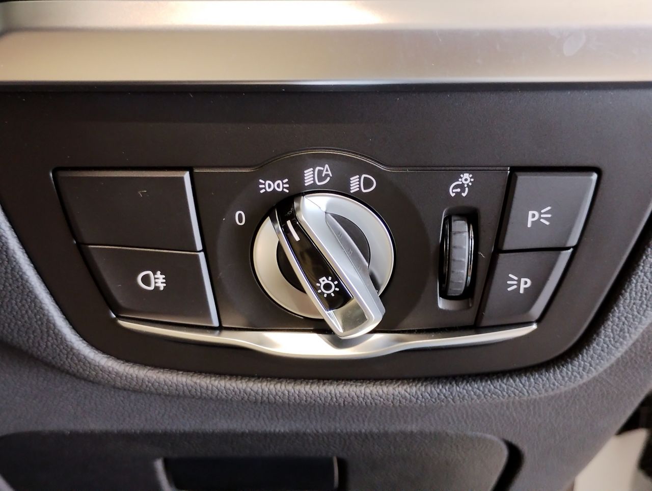 G01 X3 xDrive20d RHD ZA LCI