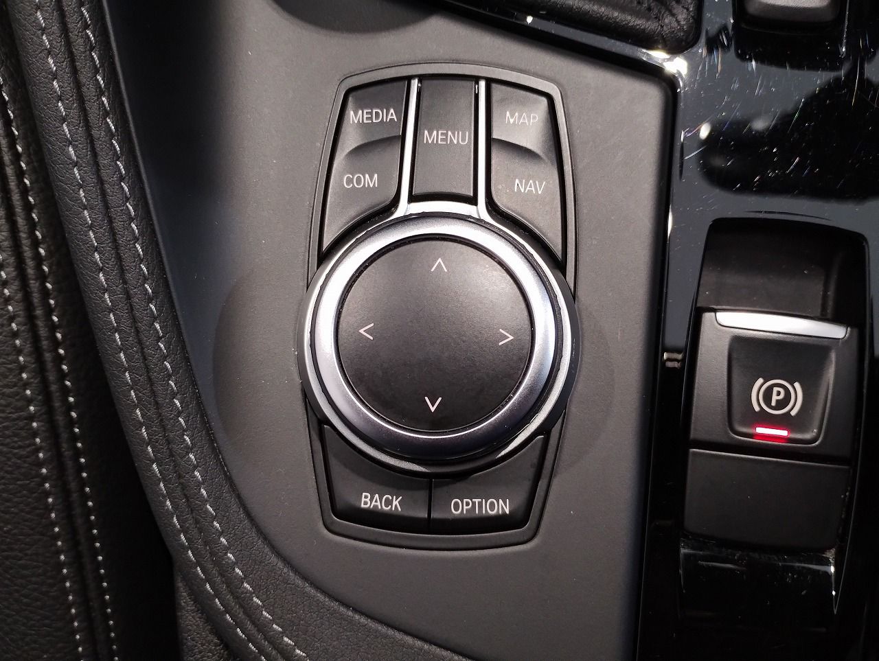 X1 sDrive18i RHD