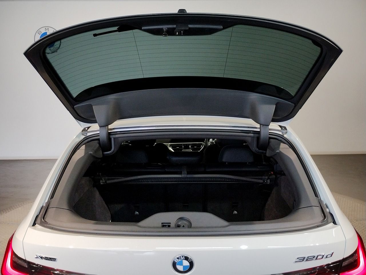 G21 320d xDrive Touring RHD