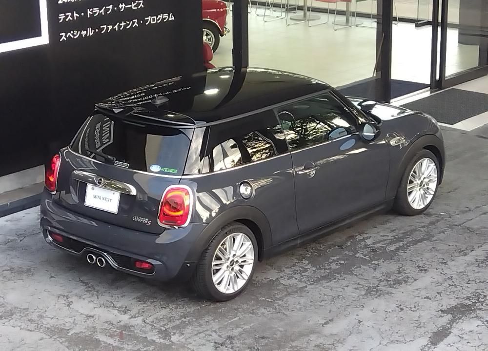 F56 MINI COOPER S