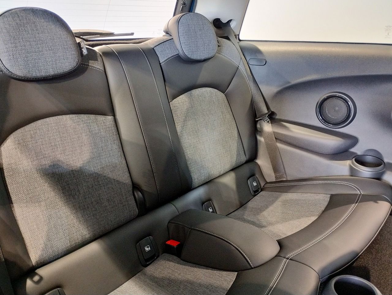 MINI Cooper F56 RHD