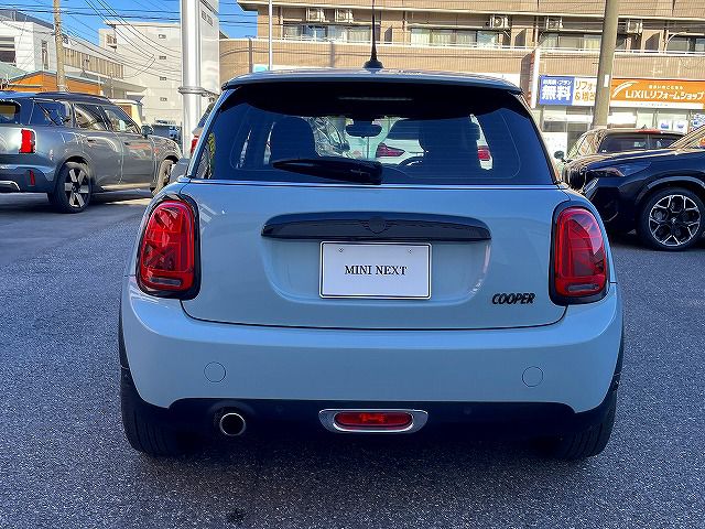 F56 MINI Cooper 3-Door Hatch LCI