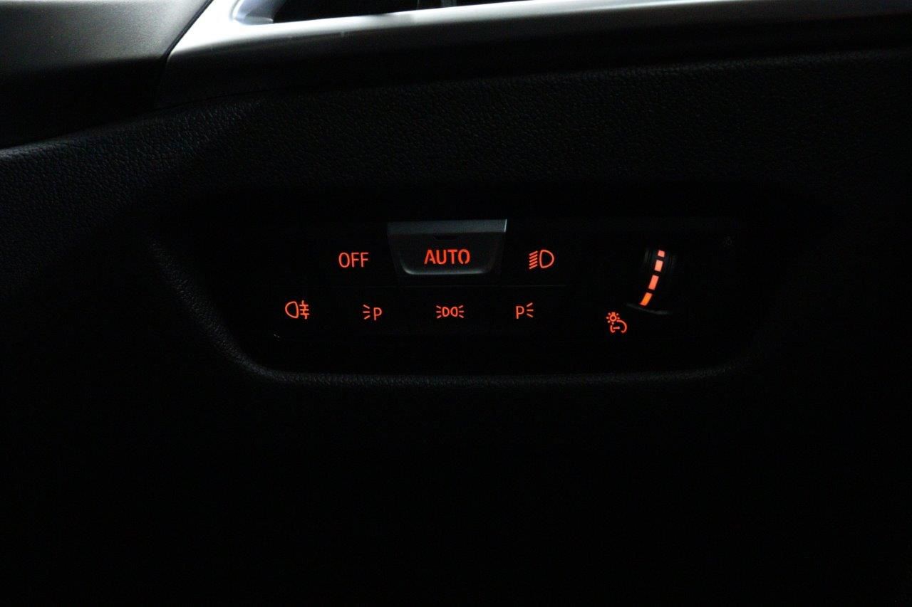 G** ***i G*** C**** ***