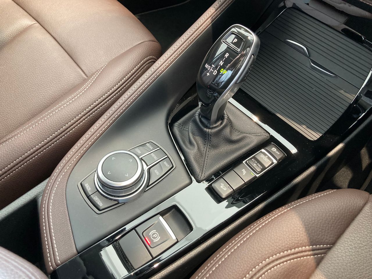 F48 X1 xDrive18d B47 2.0d LCI