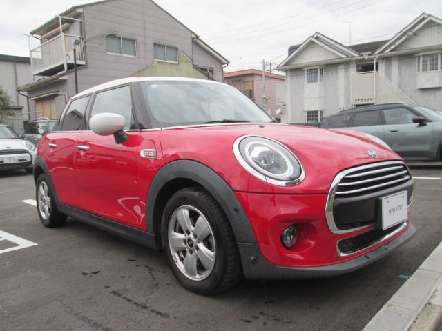 MINI F55 Cooper D 5dr Hatch LCI