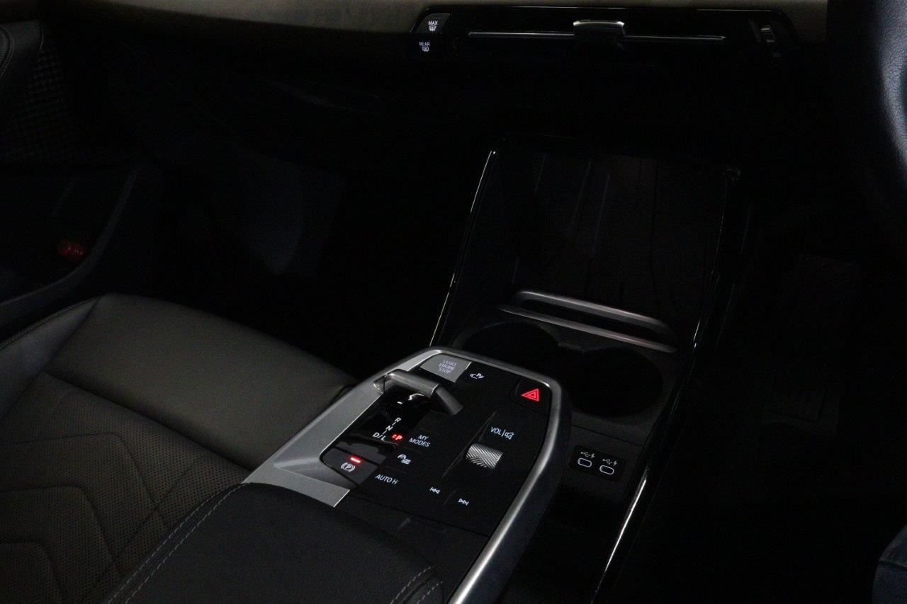 U06 218d Active Tourer B47 2.0d