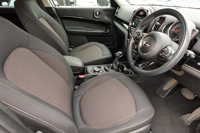 MINI CROSSOVER COOPER D ALL4