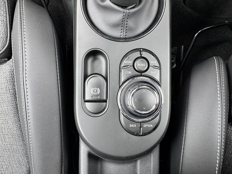 Cooper S 3 doors RHD