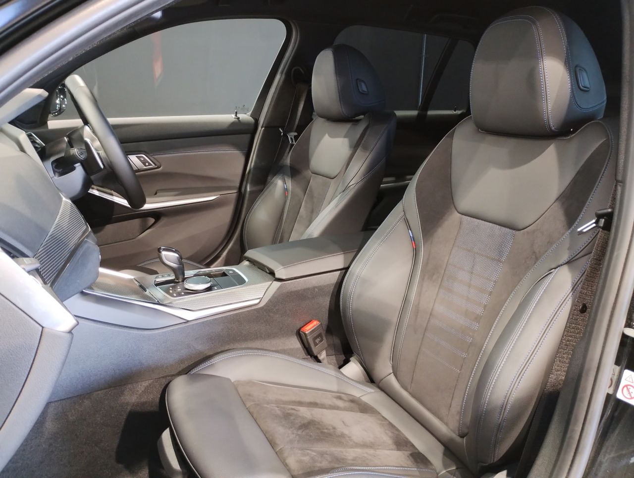 G21 318i Touring