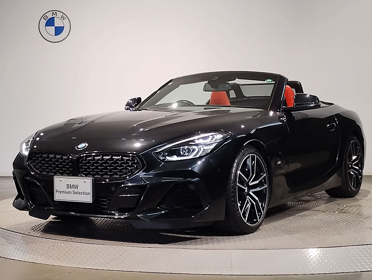 G29 z4 sDrive20i RHD