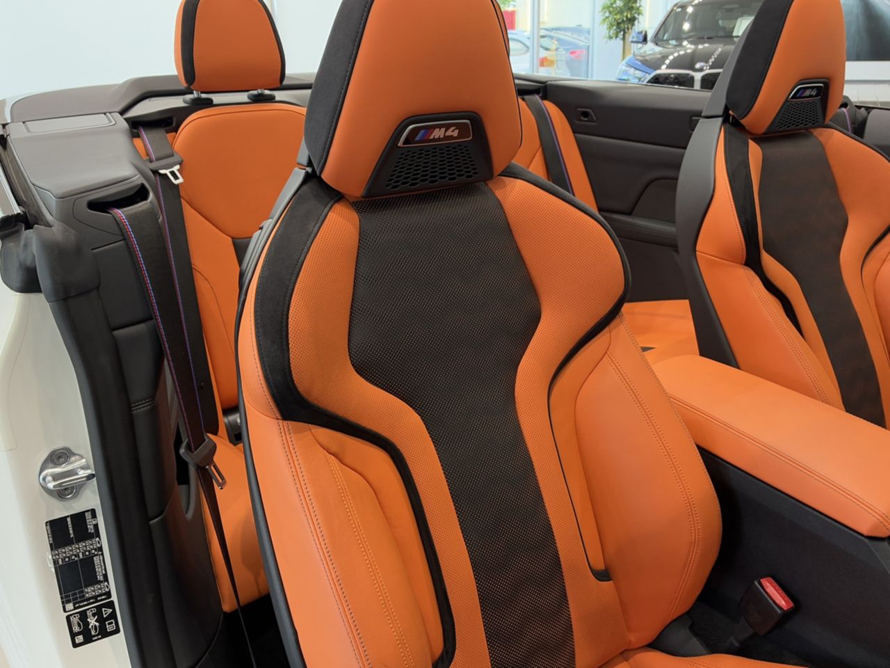 G83 M4 Competition M xDrive Competition RHD