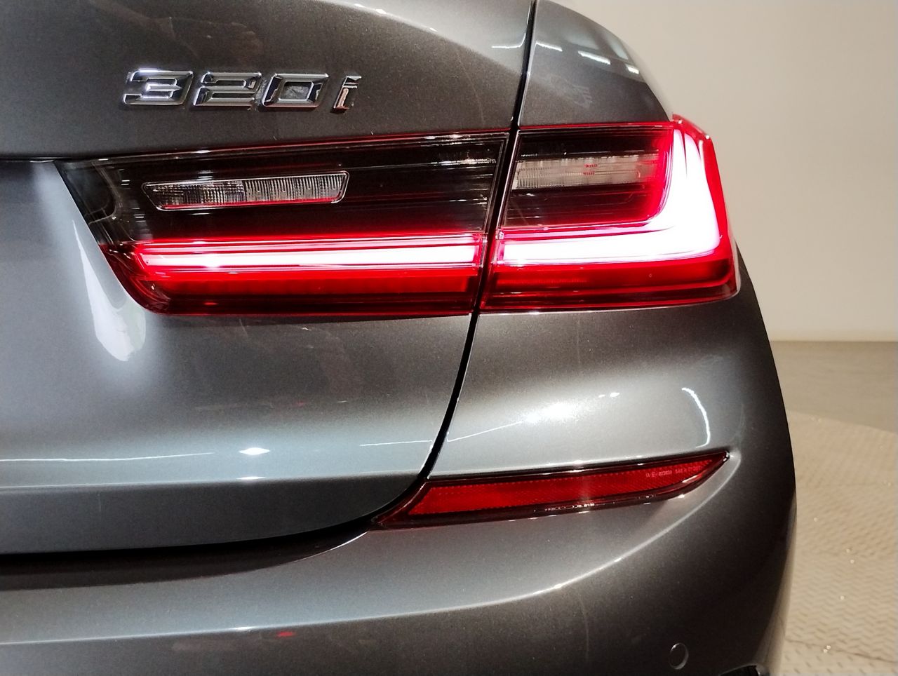 G20 320i Saloon RHD MX