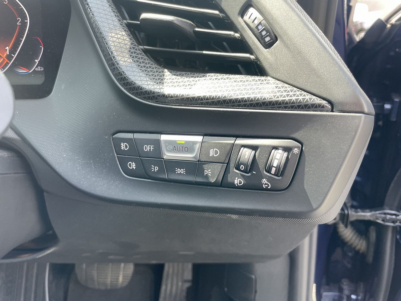 F40 118d Sports Hatch 5-door B47 2.0d