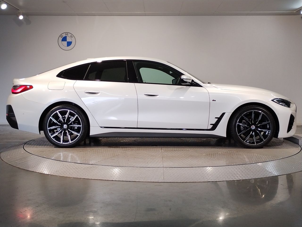 G26 420d xDrive Gran Coupe RHD