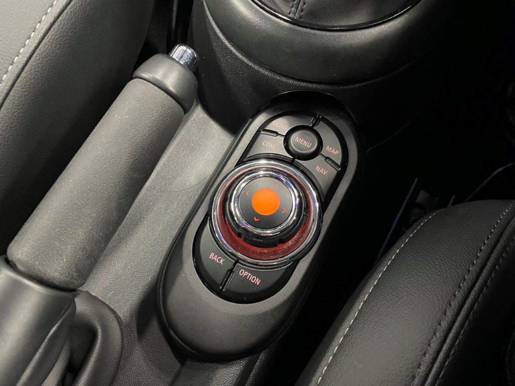 F55 MINI Cooper 5-Door Hatch LCI