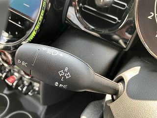 MINI Cooper F56 RHD
