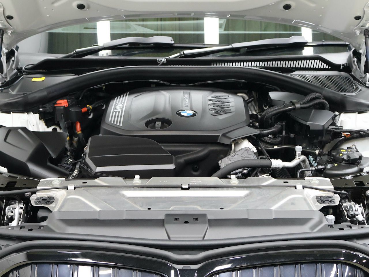 320d xDrive Berline RHD