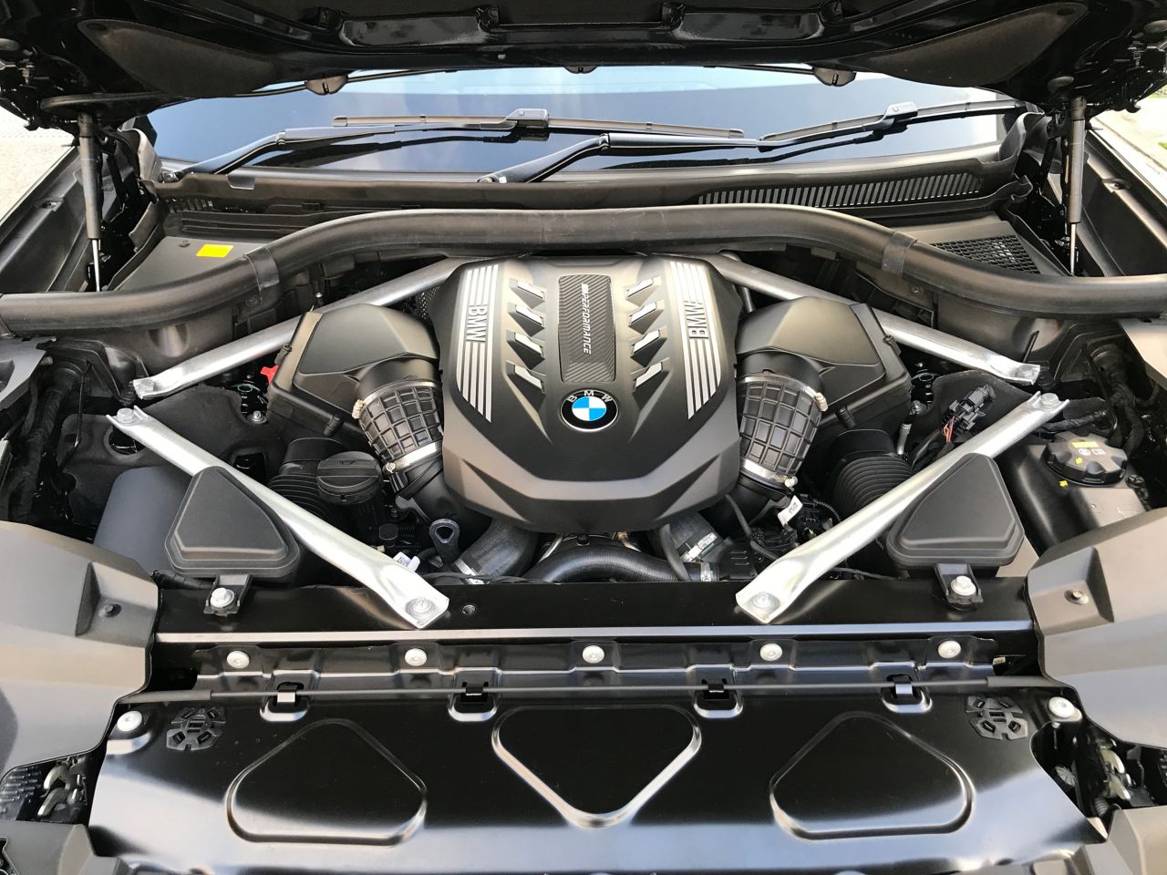 G07 X7 M50i N63 4.4i